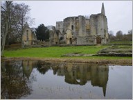 Minster Lovell Hall (ruin)