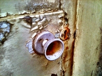 No-one has entered the abandoned buildings for quite some time. Haunted? 